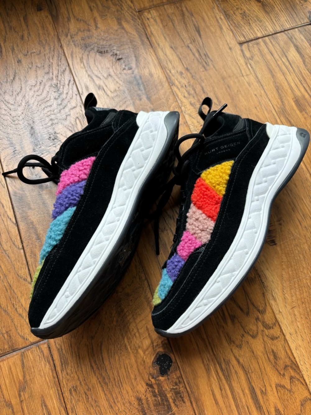 Kurt Geiger Women’s Black Sneakers with Rainbow Sherpa Panels size 40.5 EU - Picture 3 of 7